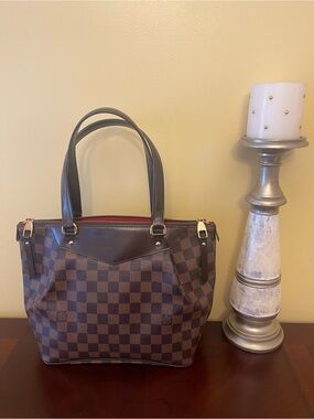 Pre-loved Damier authentic LOUIS VUITTON Checkerboard Brown Tote Handbag w/COA